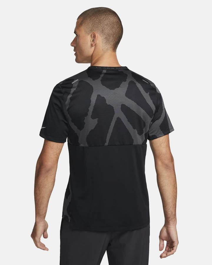 Top Running Nike Dri-FIT Run Division Rise 365 Hombre Negras | JQGSW-2384