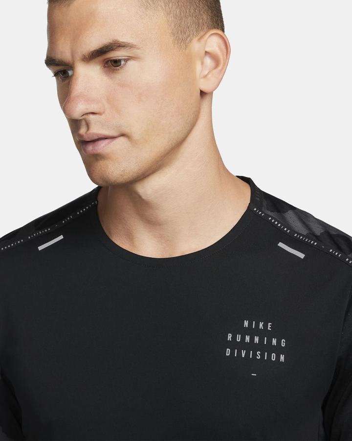 Top Running Nike Dri-FIT Run Division Rise 365 Hombre Negras | JQGSW-2384