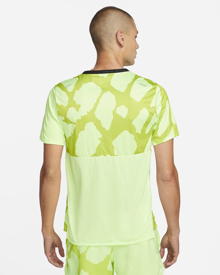 Top Running Nike Dri-FIT Run Division Rise 365 Hombre Verde | VBAJK-4968