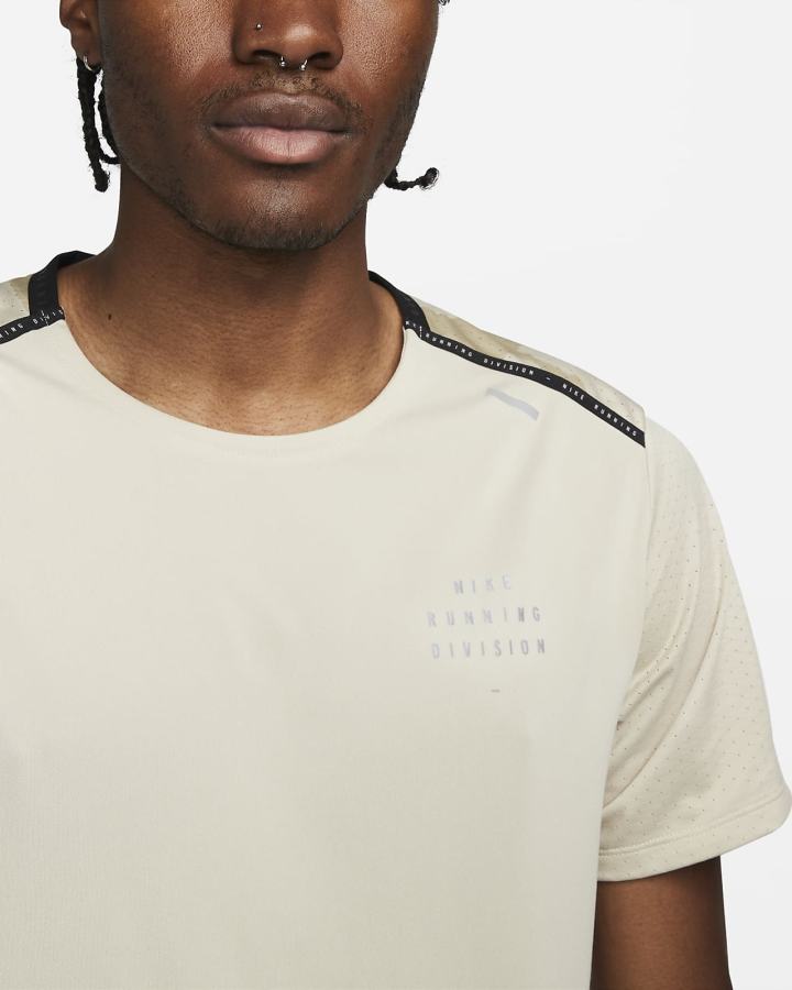 Top Running Nike Dri-FIT Run Division Rise 365 Hombre Beige | XNBFV-3278