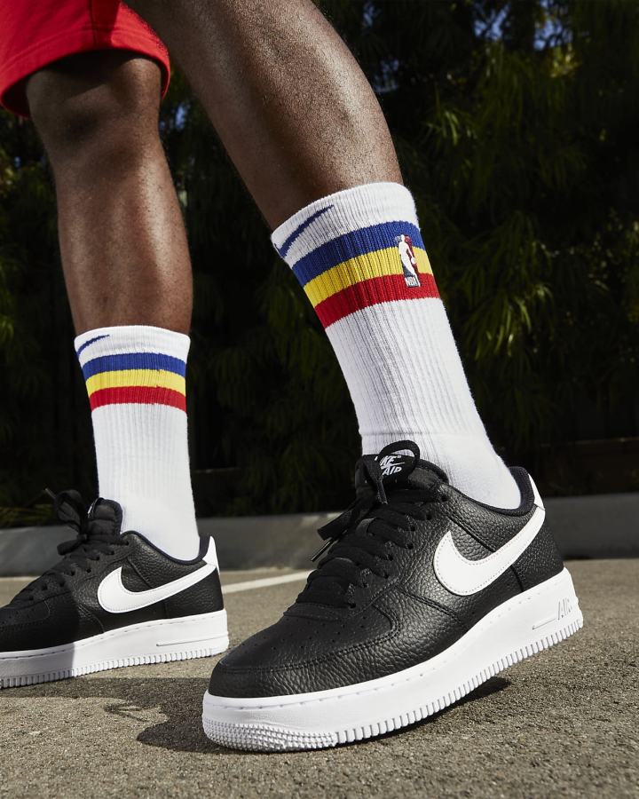 Zapatillas Nike Air Force 1 '07 Hombre Negras Blancas | WRYVD-9301
