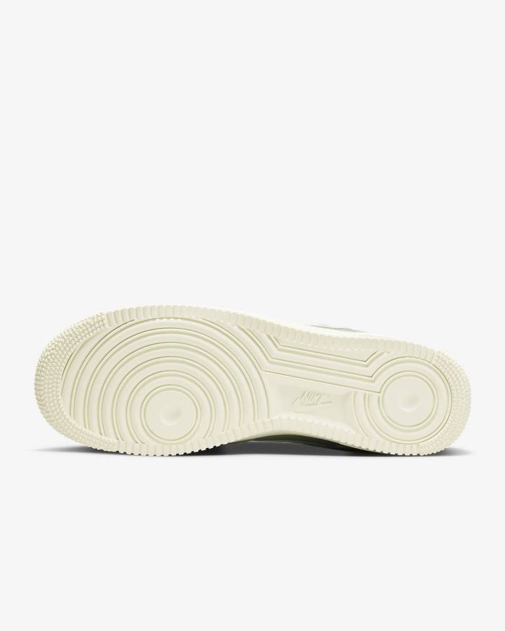 Zapatillas Nike Air Force 1 '07 LV8 Hombre Verde Naranjas | QFCNZ-8064