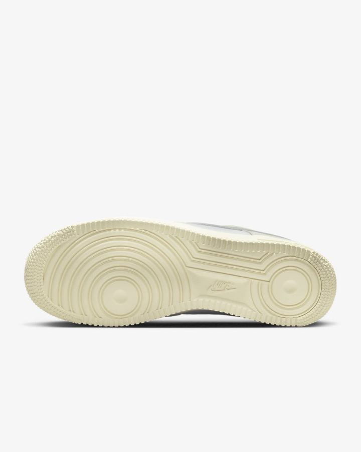 Zapatillas Nike Air Force 1 '07 LV8 Hombre Naranjas Gris Claro | QMDWU-7319