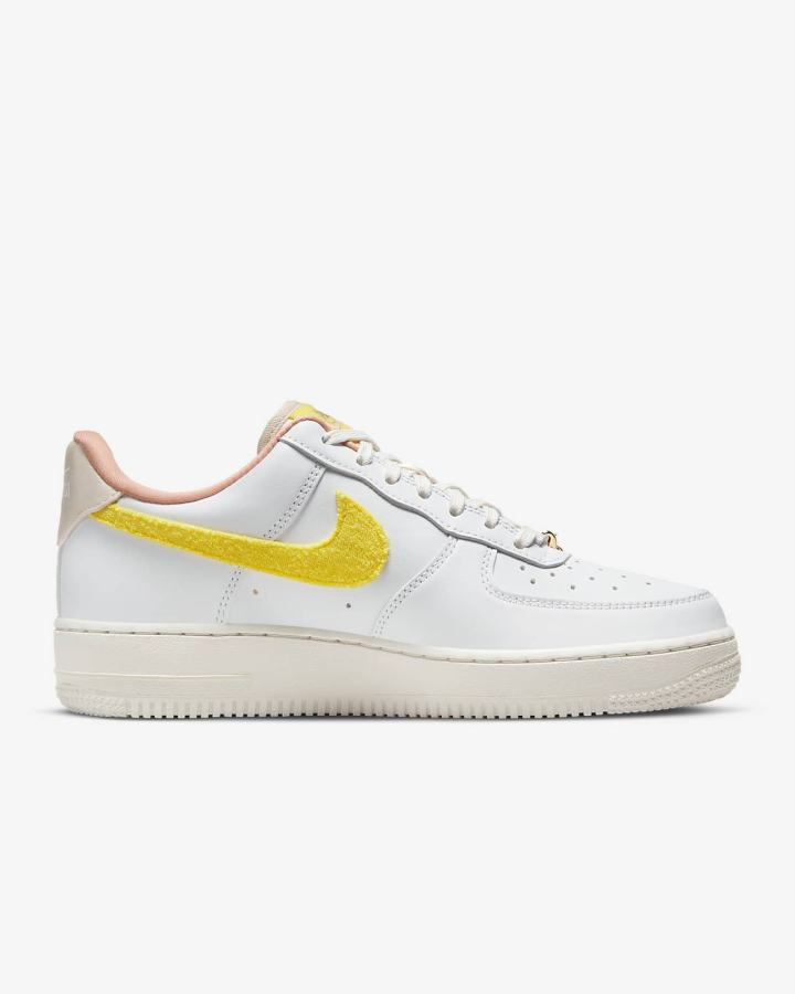 Zapatillas Nike Air Force 1 '07 LX Mujer Blancas Amarillo | TZGVO-9532