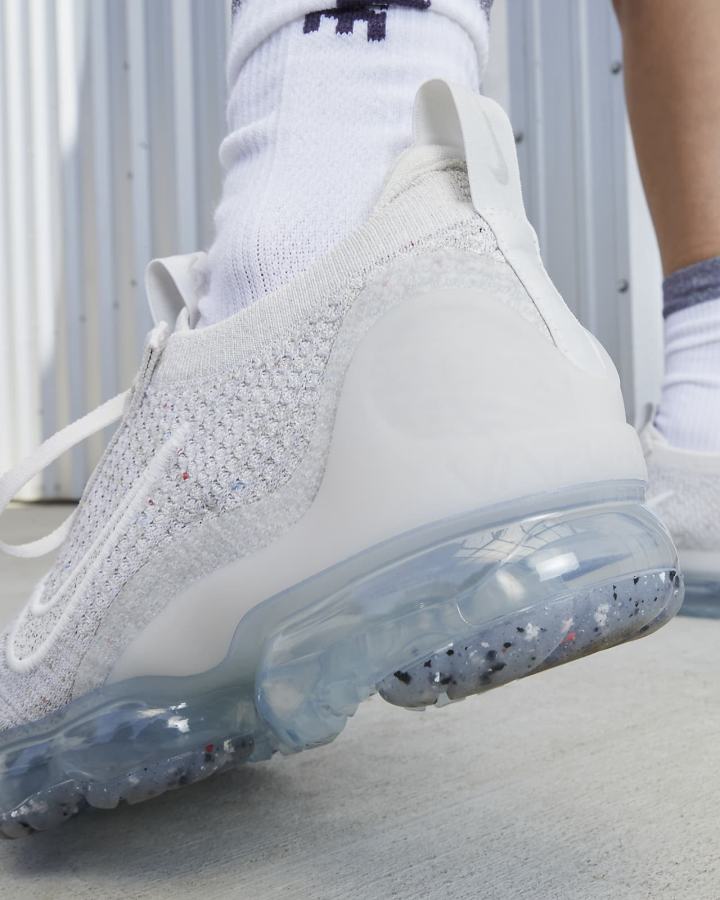 Zapatillas Nike Air VaporMax 2021 Flyknit Mujer Blancas Metal Plateadas | KFGEH-2963