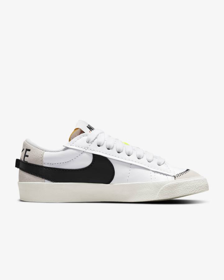 Zapatillas Nike Blazer Low '77 Jumbo Mujer Blancas Negras | WJKTB-1546