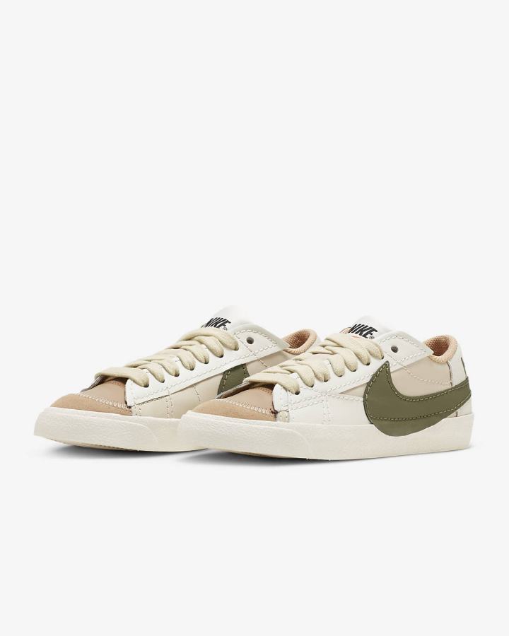 Zapatillas Nike Blazer Low '77 Jumbo Mujer Plateadas Claro Verde Oliva | ZLNDQ-2368