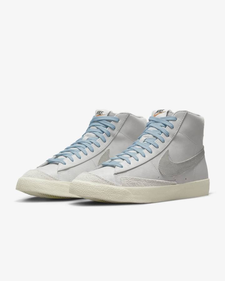 Zapatillas Nike Blazer Mid '77 PRM Hombre Gris Naranjas Gris Claro | WJOAX-8169