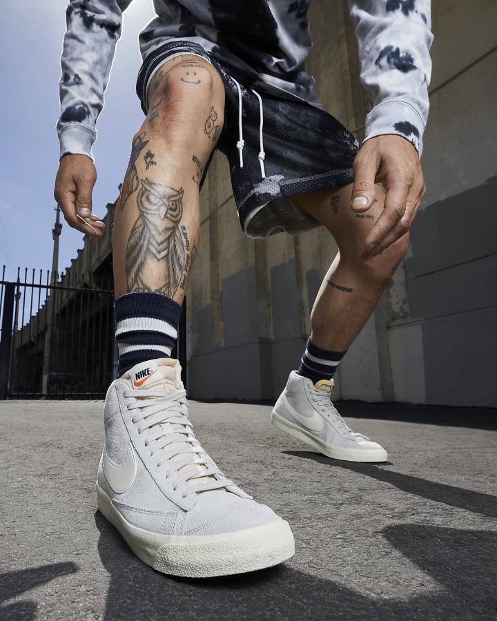 Zapatillas Nike Blazer Mid '77 Premium Hombre Beige Claro Gris Naranjas | ZIMWQ-3972