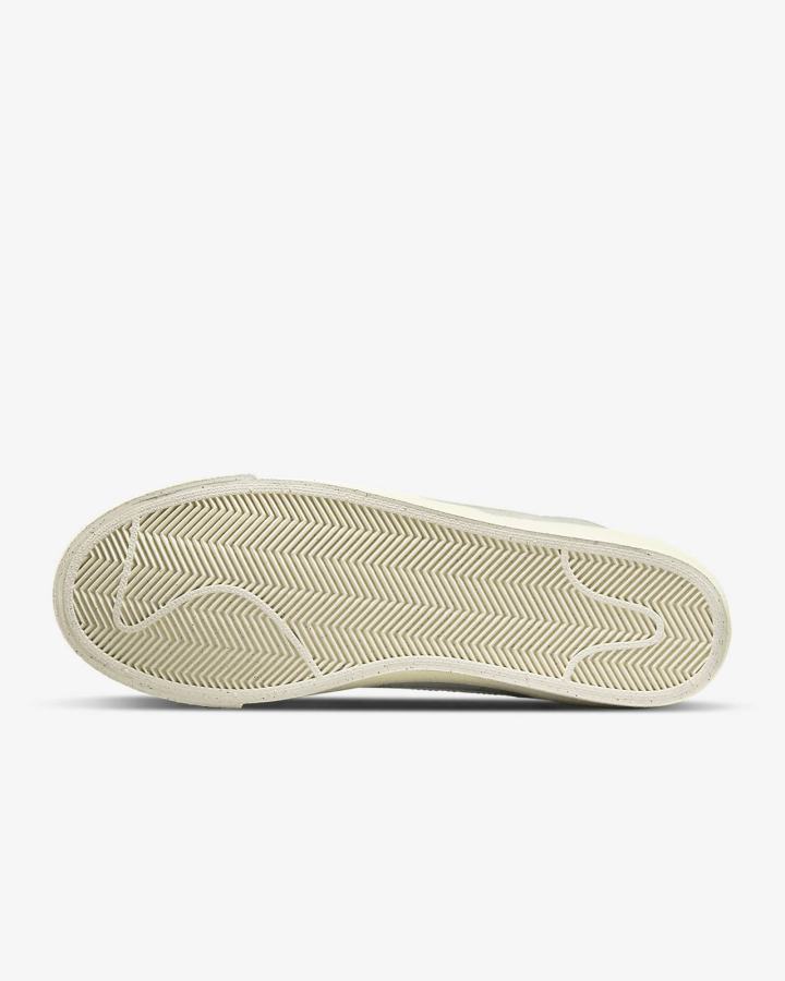 Zapatillas Nike Blazer Mid '77 Premium Hombre Beige Claro Gris Naranjas | ZIMWQ-3972