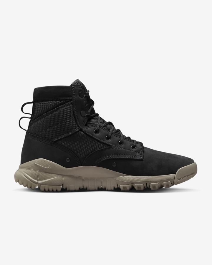 Zapatillas Nike SFB 6