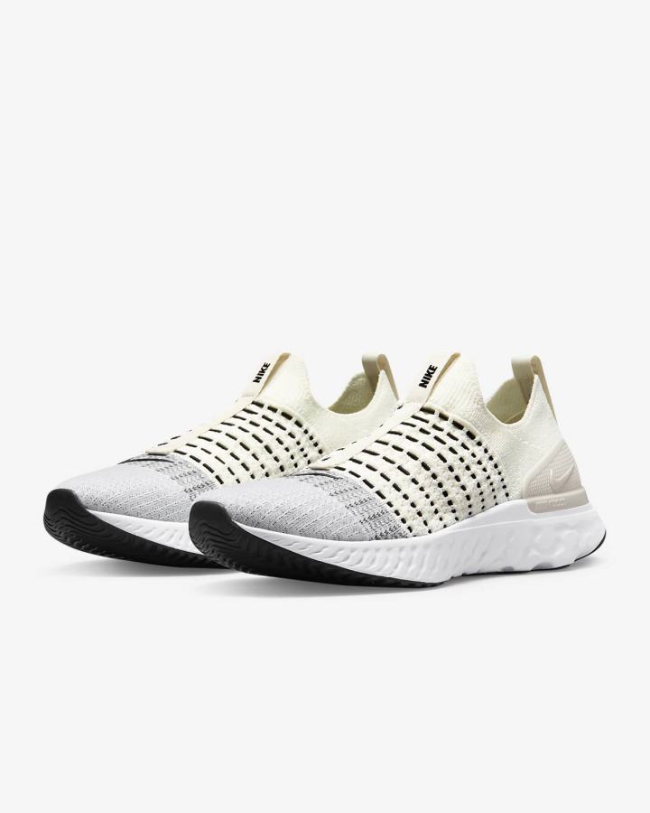 Zapatillas Running Nike React Phantom Run Flyknit 2 Road Hombre Blancas Beige Claro Negras | ABCOU-3840