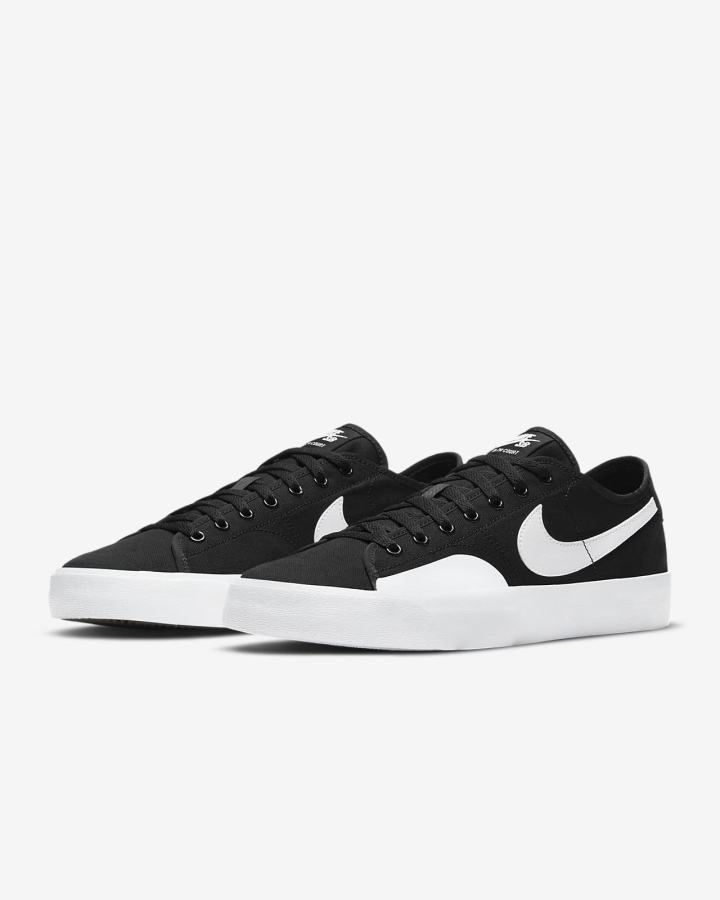 Zapatillas Skate Nike SB BLZR Court Hombre Negras Marrones Claro Blancas | RAEVT-5086