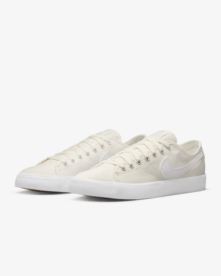 Zapatillas Skate Nike SB BLZR Court Mujer Blancas | QCFIU-0174