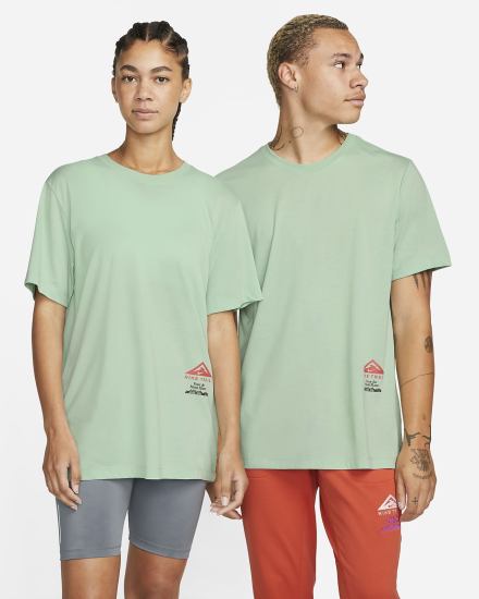 Camiseta Nike Dri-FIT Trail Hombre Verde | VFION-0219