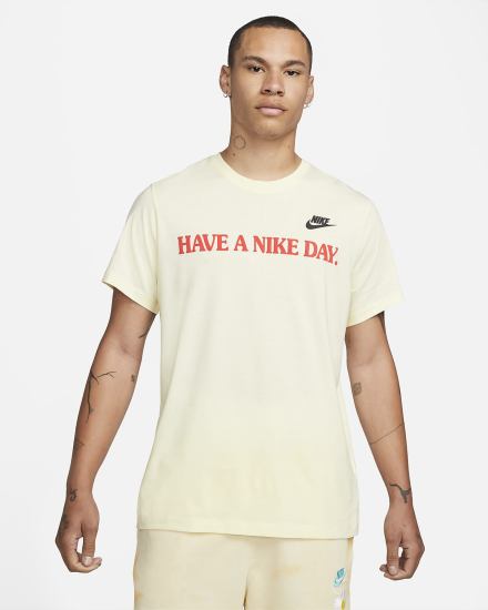 Camiseta Nike Sportswear Hombre Beige | VSQDB-3652