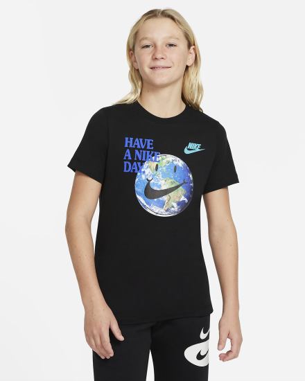 Camiseta Nike Sportswear Kids Niño Negras | ZSLFR-6903