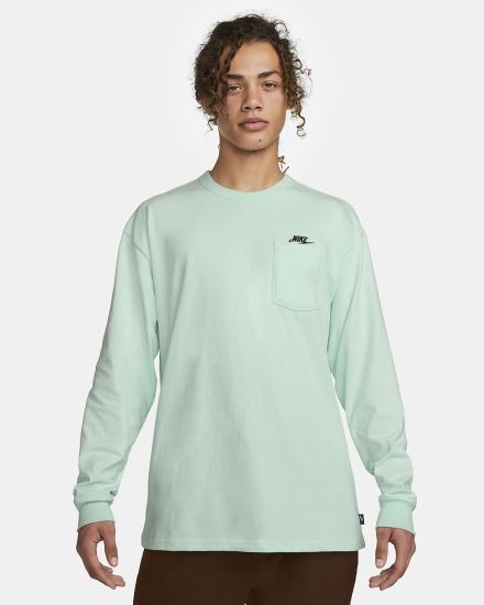 Camiseta Nike Sportswear Premium Essentials Long-Sleeve Pocket Hombre Verde Menta Negras | LZRMO-6354