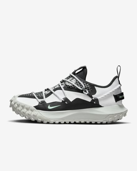 Zapatillas Nike ACG Mountain Fly Low SE Mujer Blancas Gris Oscuro Negras | PDORT-4621