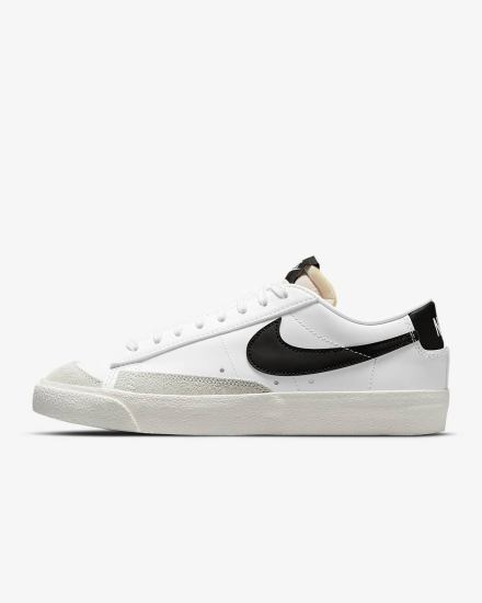 Zapatillas Nike Blazer Low '77 SE Mujer Blancas Negras | PSQOC-7195